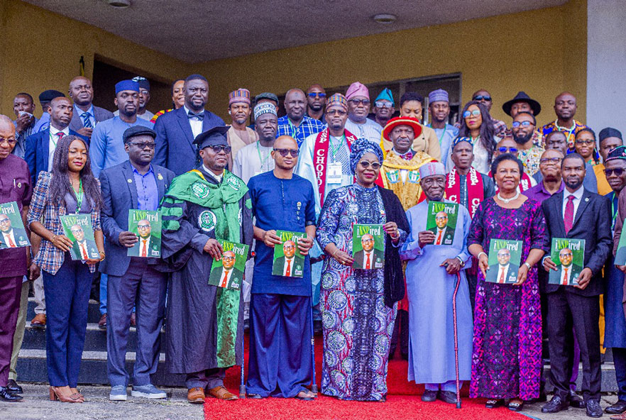 group photo of members of the Nigeria Society of Physiotherapy