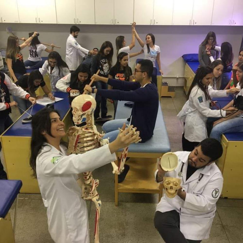 Photograph showing a celebration held in Brazil to mark World PT Day 2018