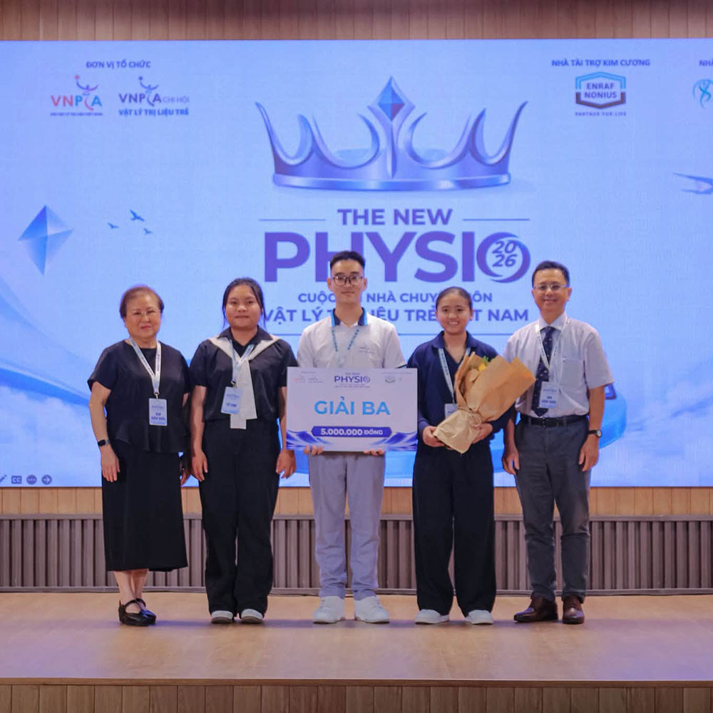 Photo showing activities held to mark World PT Day 2026 in Vietnam
