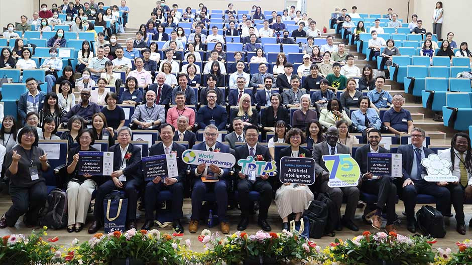 AI Summit 2026 speaker and participant group photo