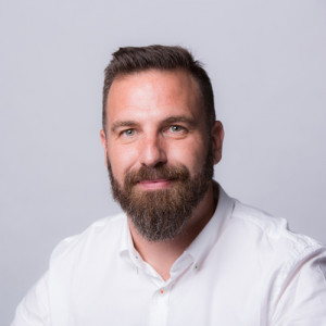 Headshot of Pablo Davó Cabra, professional adviser